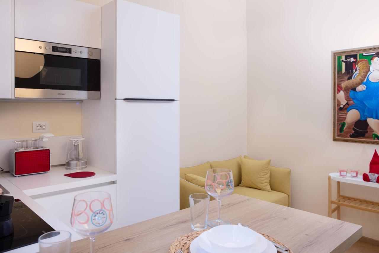 Botero Luxury Apartment Vicino Arco Della Pace Milan Luaran gambar
