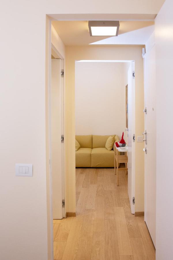 Botero Luxury Apartment Vicino Arco Della Pace Milan Luaran gambar